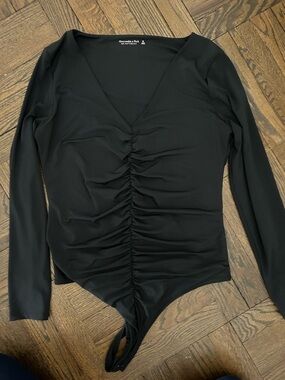 Abercrombie & Fitch Black V-Neck Crossback Top